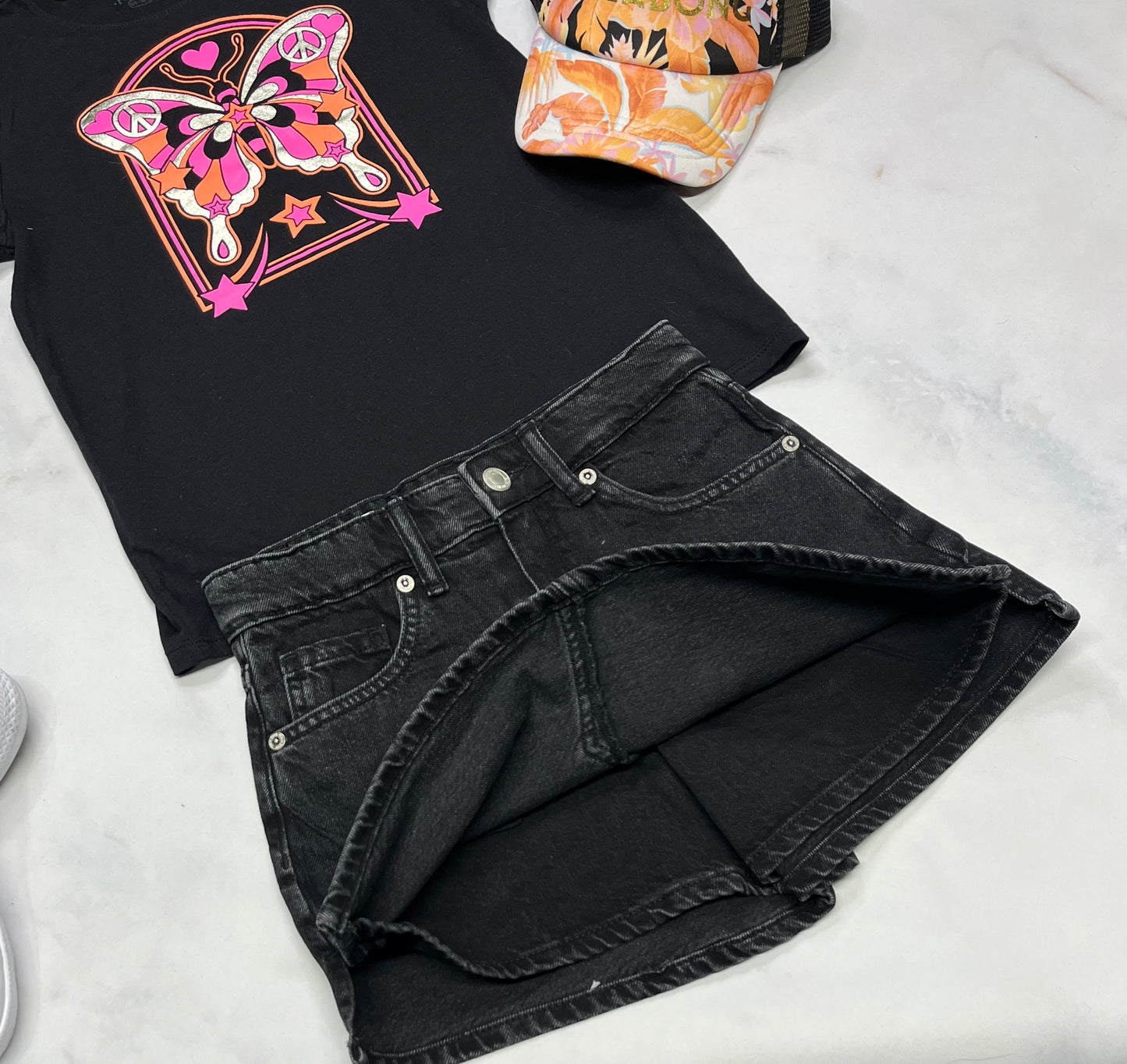 🌷 Jupe short : ZARA en jeans 10(8-10 ans ) fille comme neuve .
