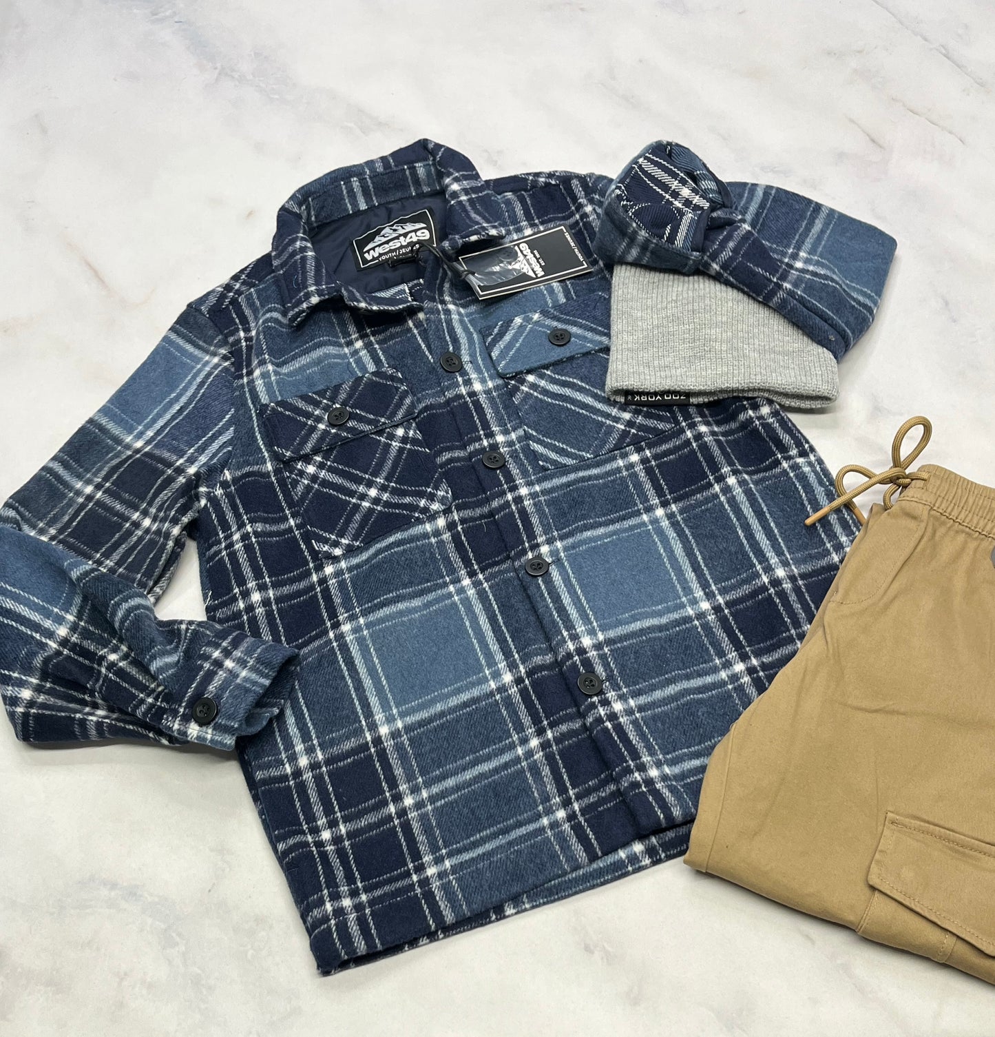 ❄️ Chemise : douce chaude west . 10-12 ans garçon neuve.