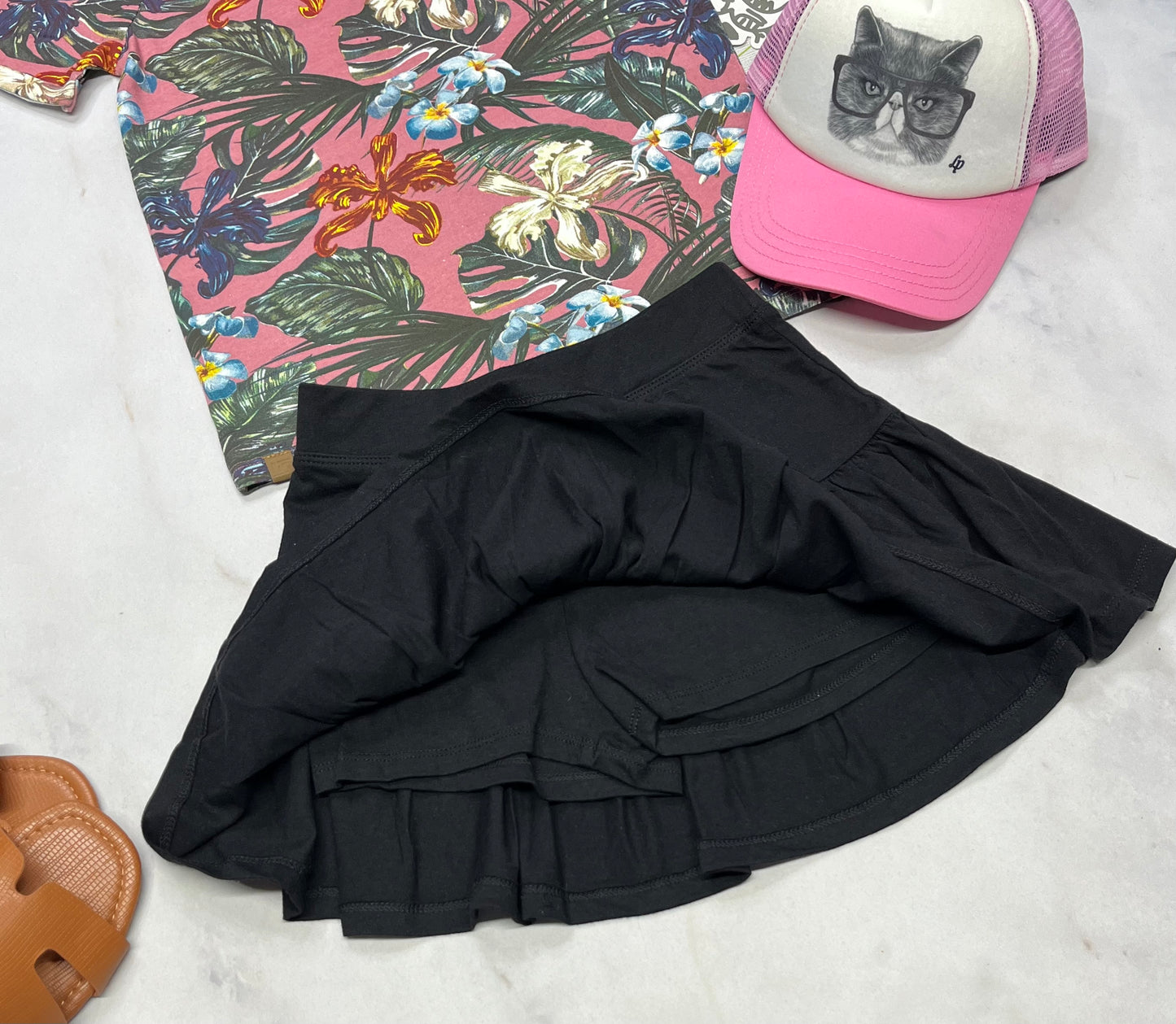 🌸 Jupe short intégré : 7-8 ans fille neuve . En coton noir stretch .