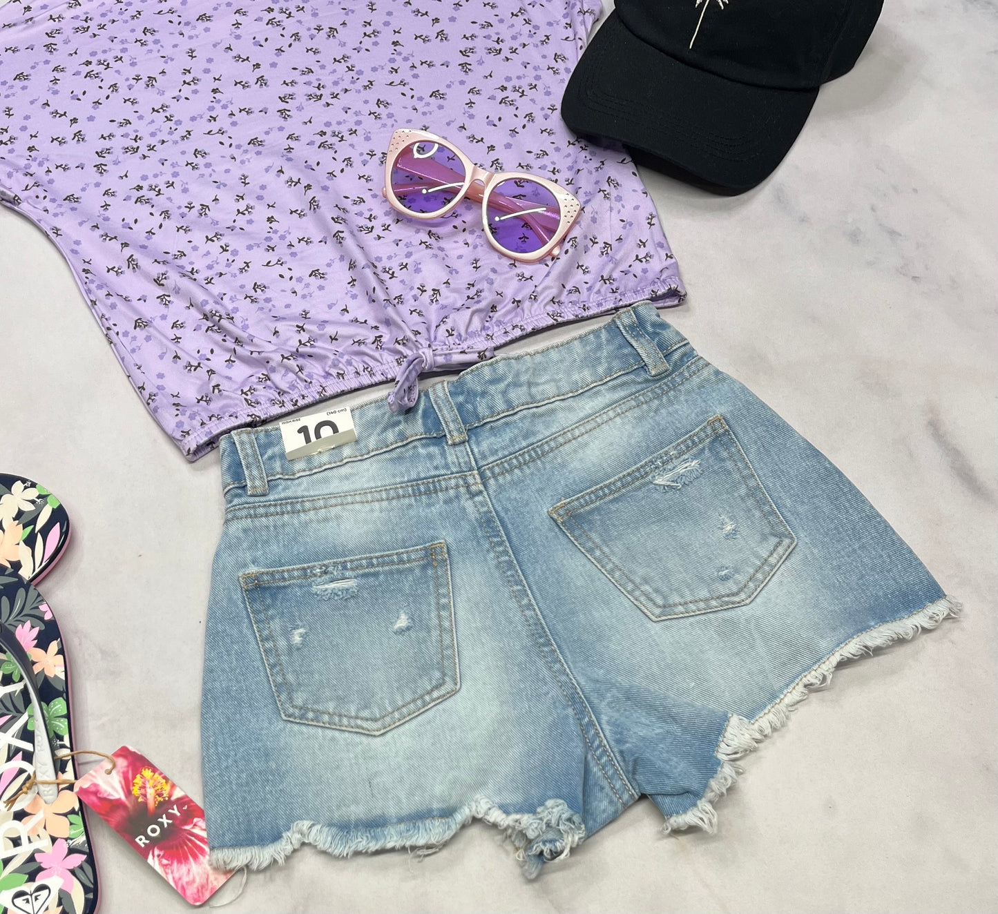 💜 Short jeans : taille haute et ajustable . 10 ans fille neuve .