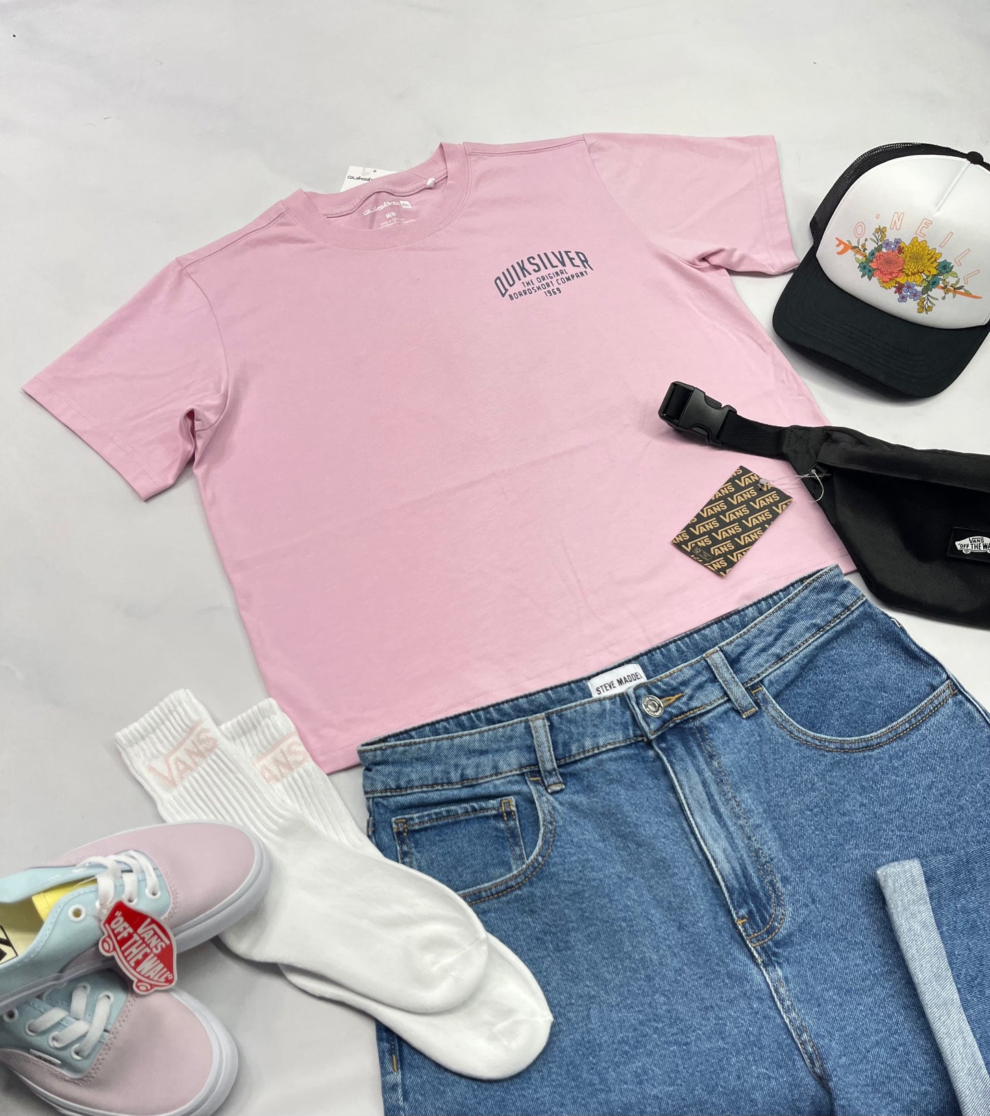 💕 Manche courte : Quiksilver rose Mi hanche neuf ! M/ femme beau logo au dos .