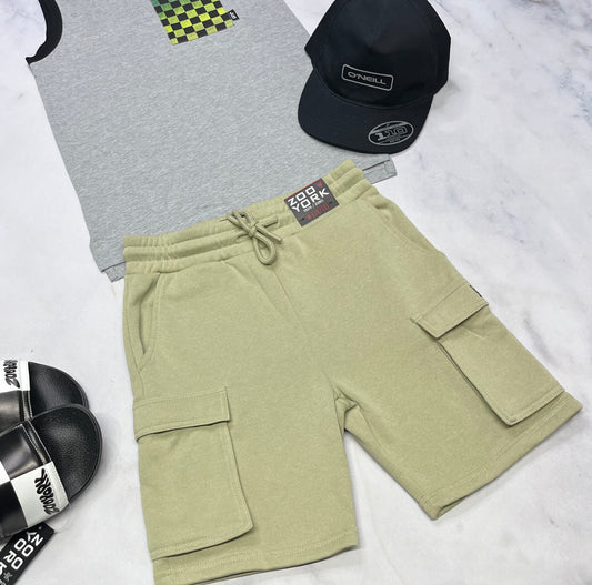 🌴Bermuda cargo : en ouaté verdâtre 10-12 ans garçon neuf !