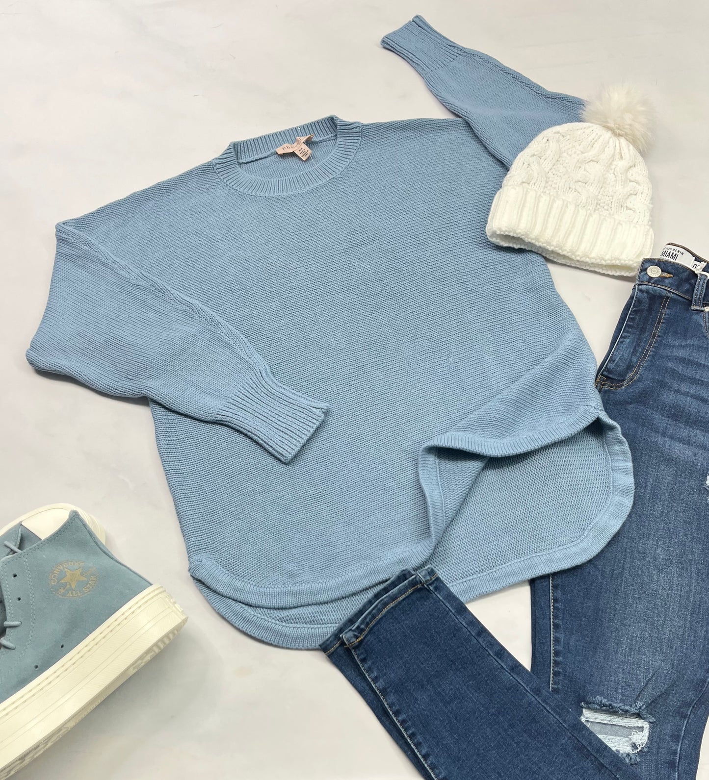 ❄️ SOLDE: Tricot M/ femme ( micro point de mailles et 1 tache flou sur un coude ) peu visible .