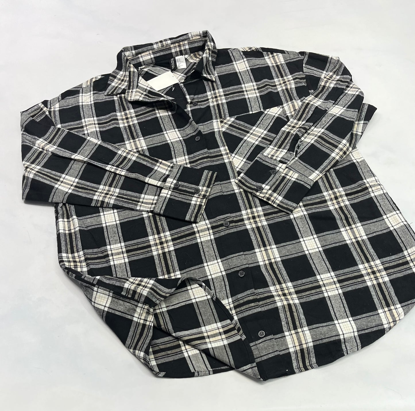 Chemise : XL/ lousse femme neuve . Douce confo .