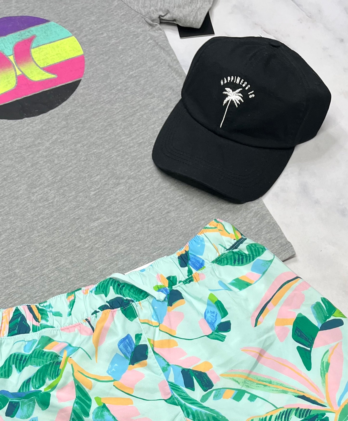 🌴 Casquette : Billabong femme fait + ADO fille neuve ! Ajustable . Logo Billabong au dos .
