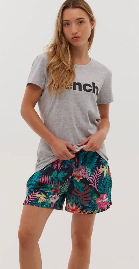 🌴 Short : BENCH fleuris L et XL femme coupe confo neuve ! Tissu souple qui ne décolore pas . Qualité ++