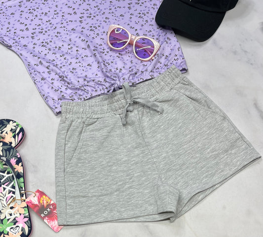 💜 Short : ouaté gris 10 . ans fille neuve .