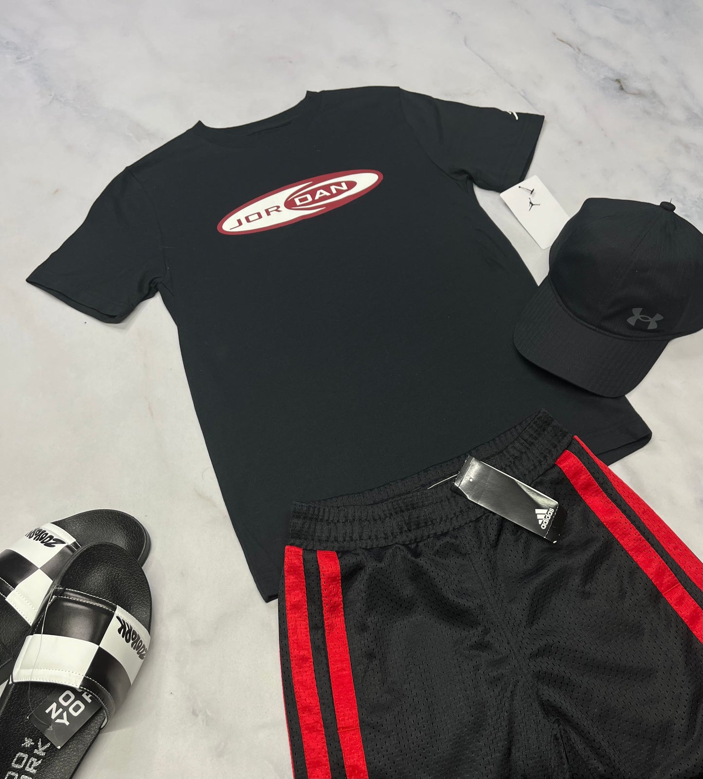 😍 Jordan : T-Shirt 12-13( 12 ans confo ) neuf !
