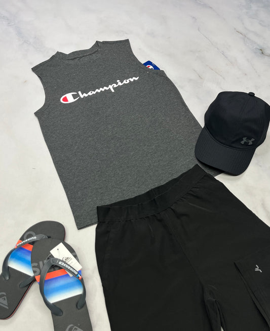 🌴 Camisole : champion soft M/+ 10 ans garçon neuve.