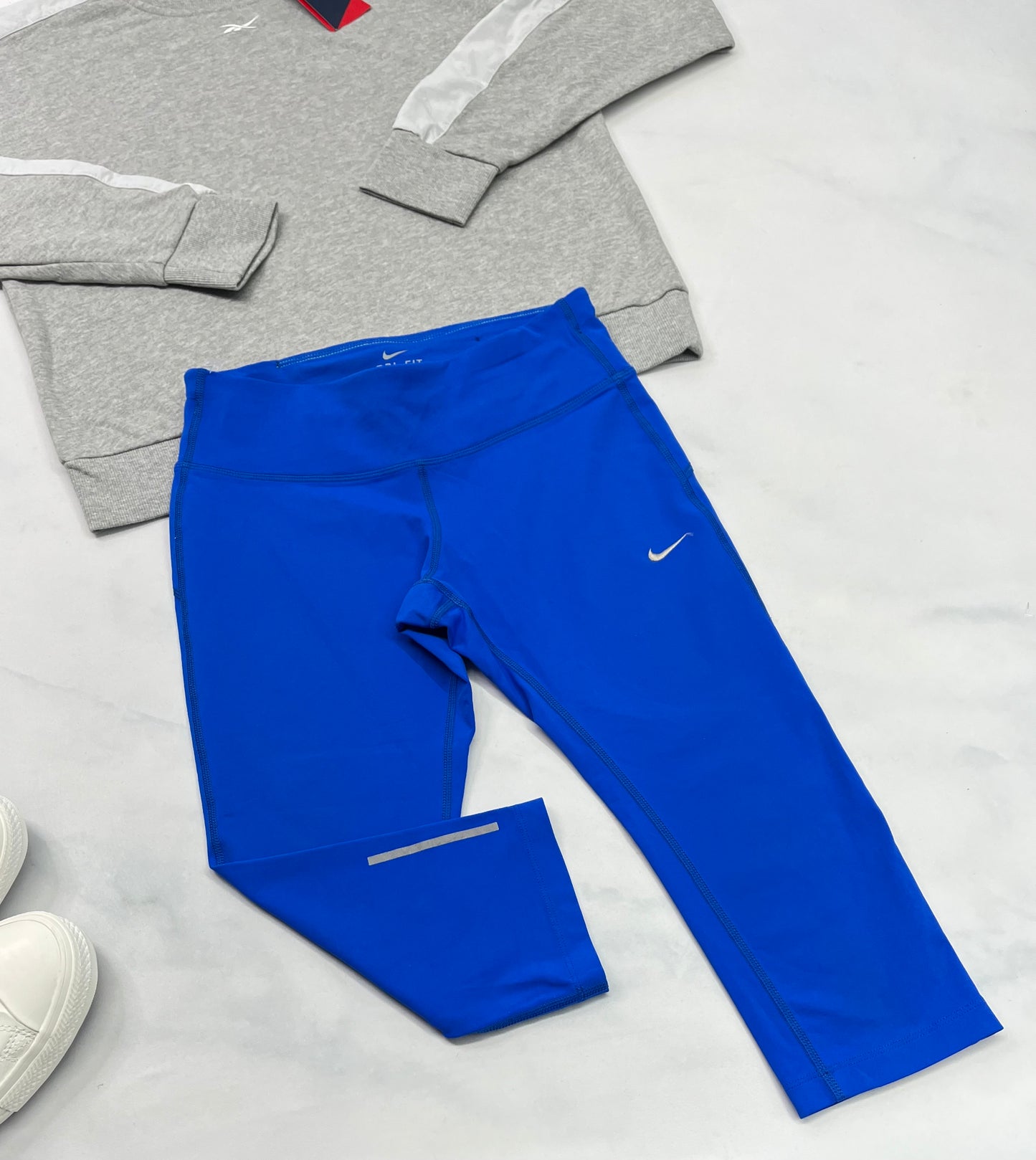 🤩 Nike capri : tissu sport fait XS femme comme neuf !!