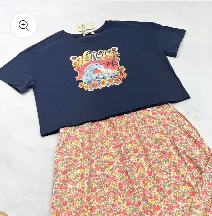 ☀️ T-Shirt :  M/ femme marine foncé look relax fit écourté neuf .