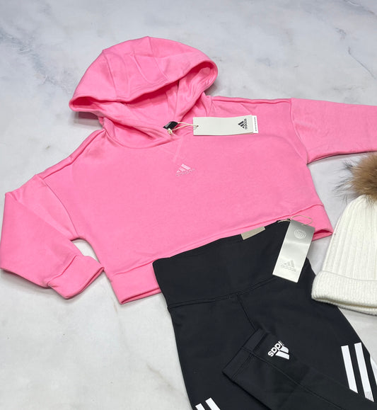 💕 Cagoule : ouaté Adidas + 5-6 ans mi hanche neuve . Douce à l’intérieur .