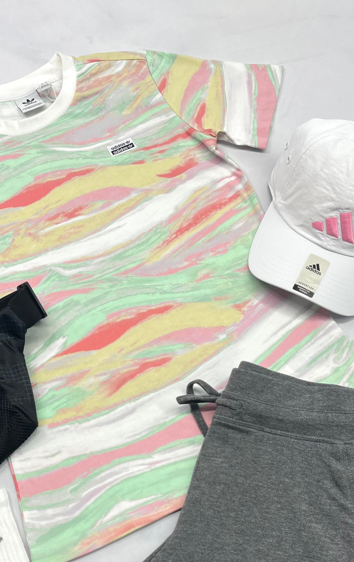 🌴 Manche courte : Adidas XS femme neuf !