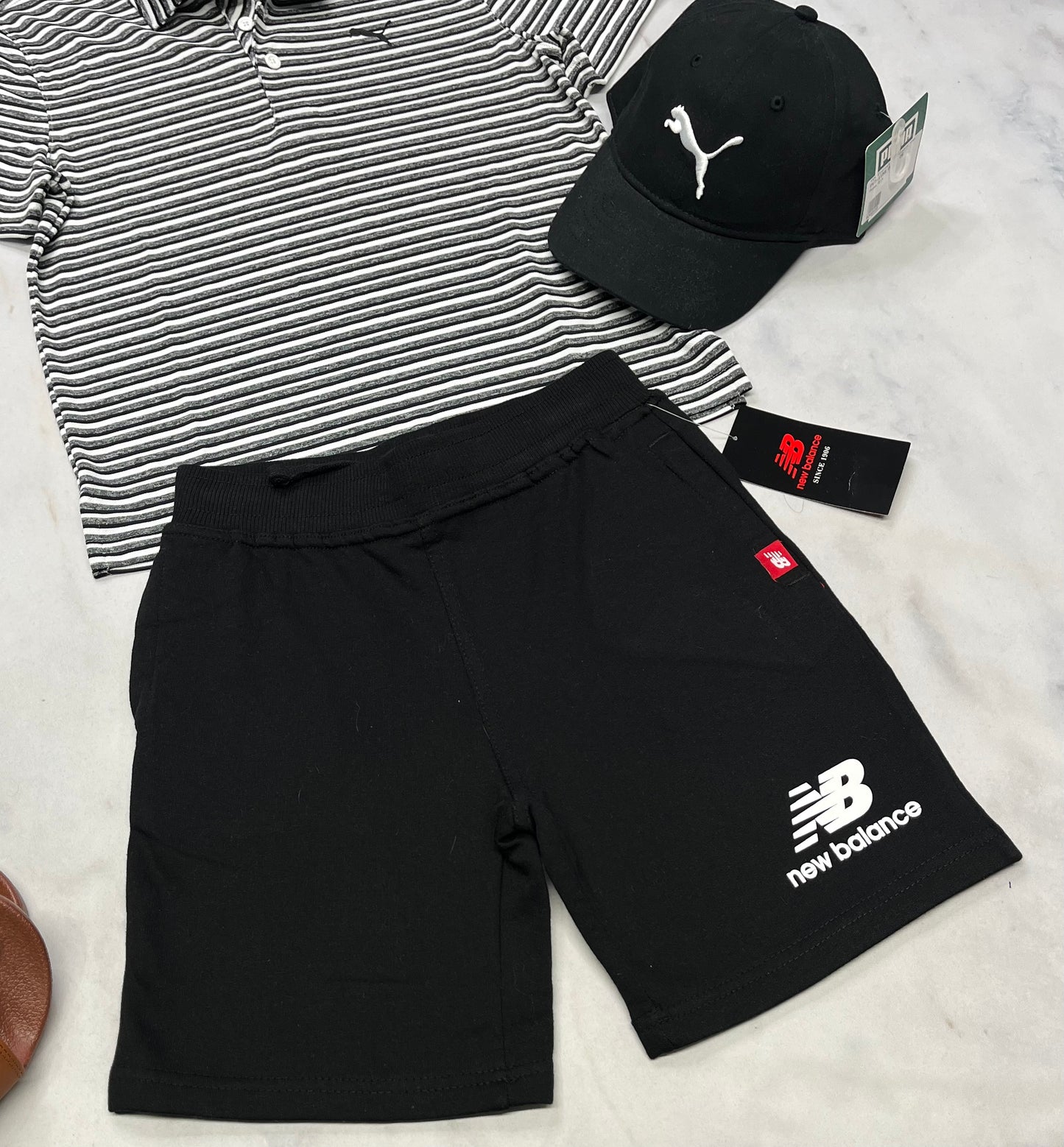 🤩 Bermuda ouaté : New Balance 7 ans garçon neuf !