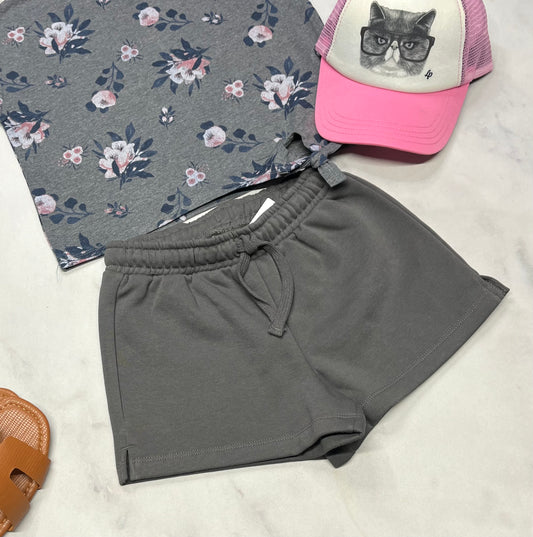 🌸 Short ouaté : Tag grise neuve ! 7 ans fille .