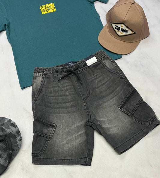 ☀️ Bermuda  jeans : cargo fait 7-8 ans garçon neuve.