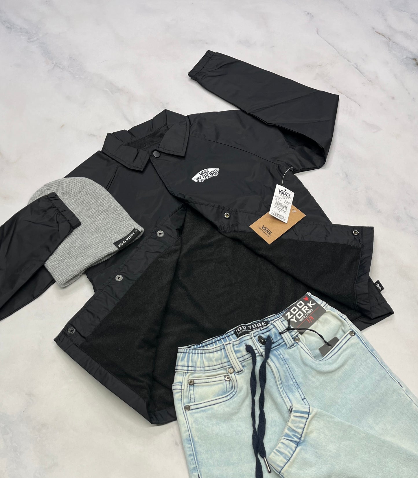 🩵 Manteau VANS : 7-8 ans garçon coupe confo. Tissu souple imperméable doublure légère en micro polar .