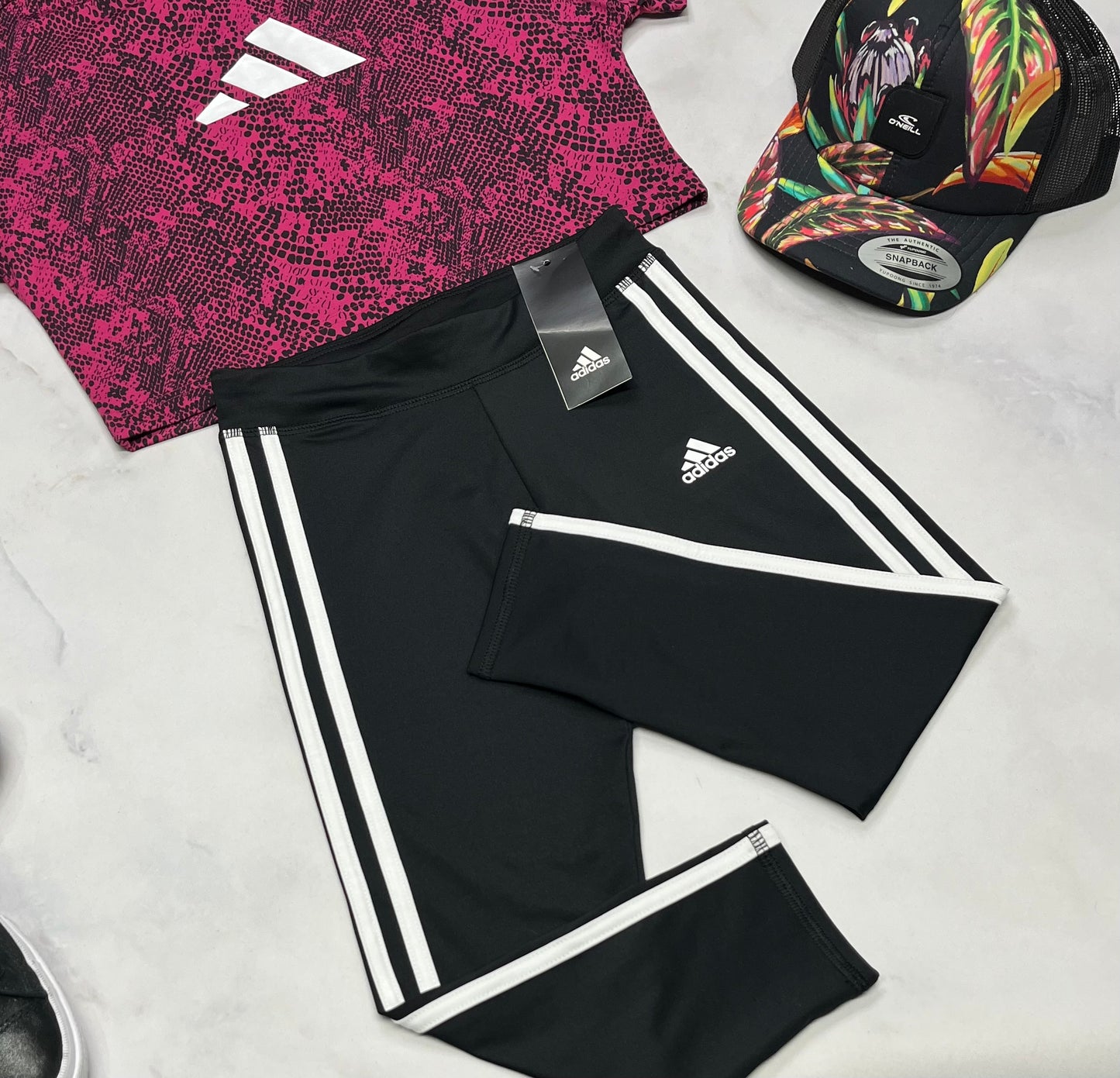 🌷Skinny 3quart: Adidas en tissu de sport stretch 7-8 ans fille neuf !