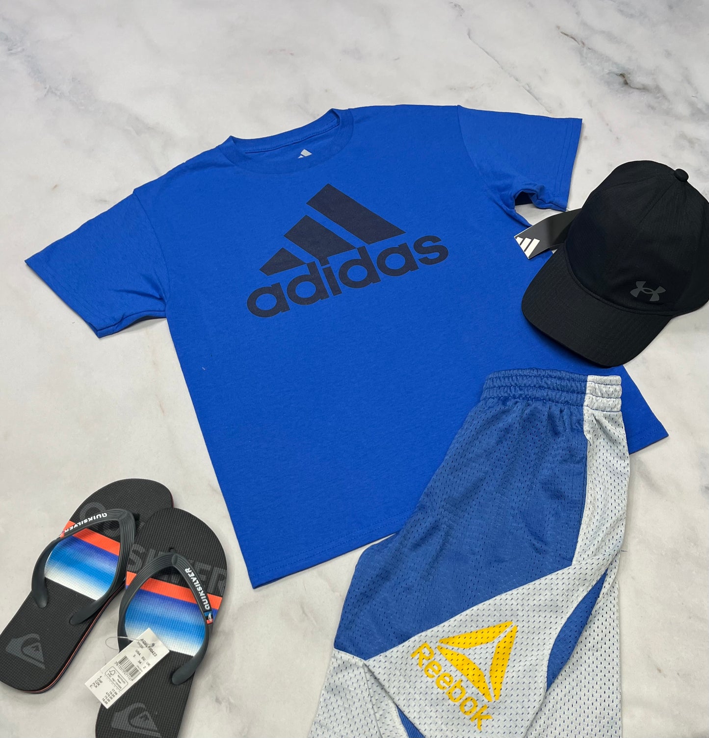 💙 T-Shirt Adidas : 10-12 ans garçon neuf !
