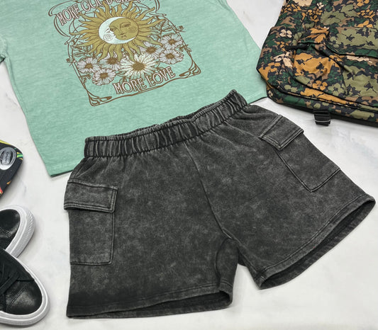 🍃 Short ouaté : cargo souple confo : fait 13-14 et 14-16 ans fille neuve . Look Tye dye .