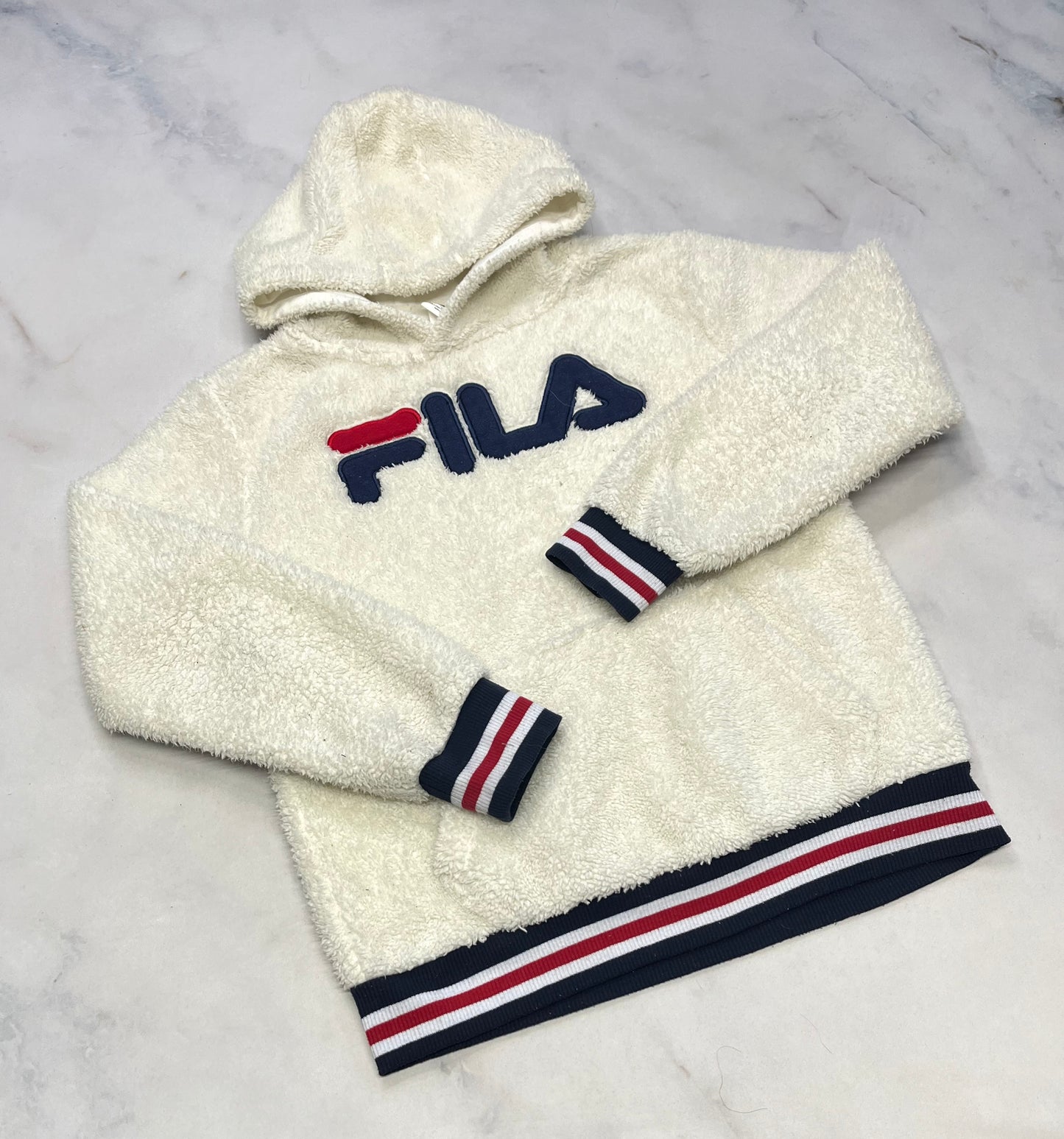 Fila : Cagoule en Sherpa crème super état ! 10-12 ans fille .