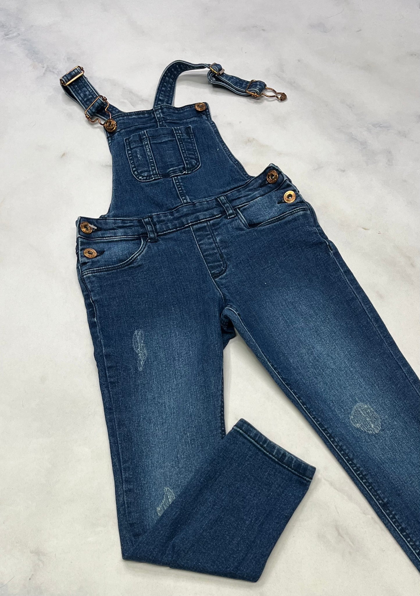 Salopette 6(5-6 ans ) stretch comme neuve !