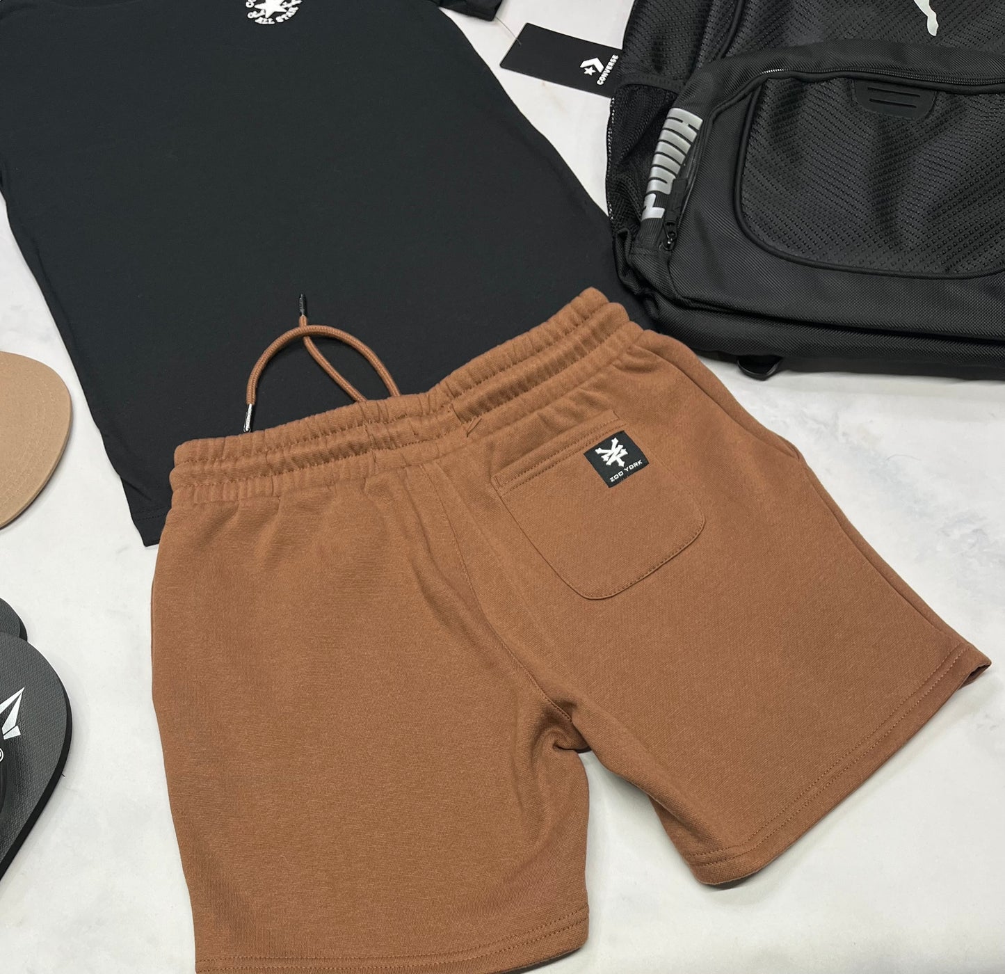 🍂 Short : Zoo York en ouaté 10-12 ans garçon neuve !Couleur tendance actuel .