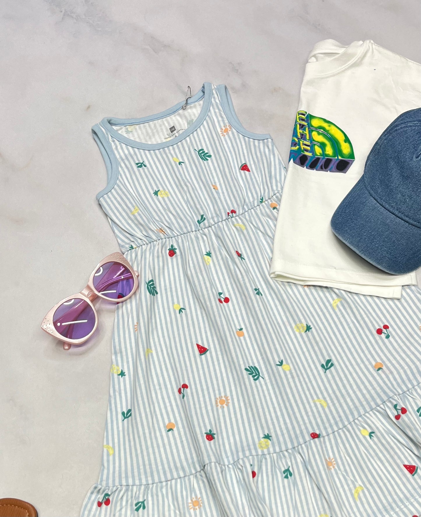 🦋 Robe : rayé bleuté ( motifs fruits) 4 ans fille neuve .