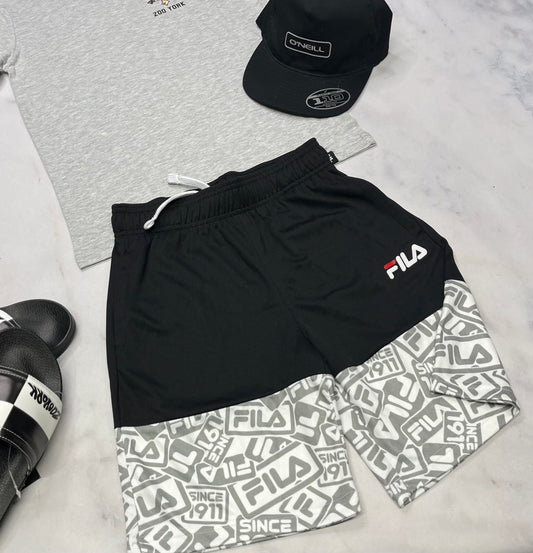 🤩 Bermuda : Fila en tissu de sport 10-12 ans garçons neuf !