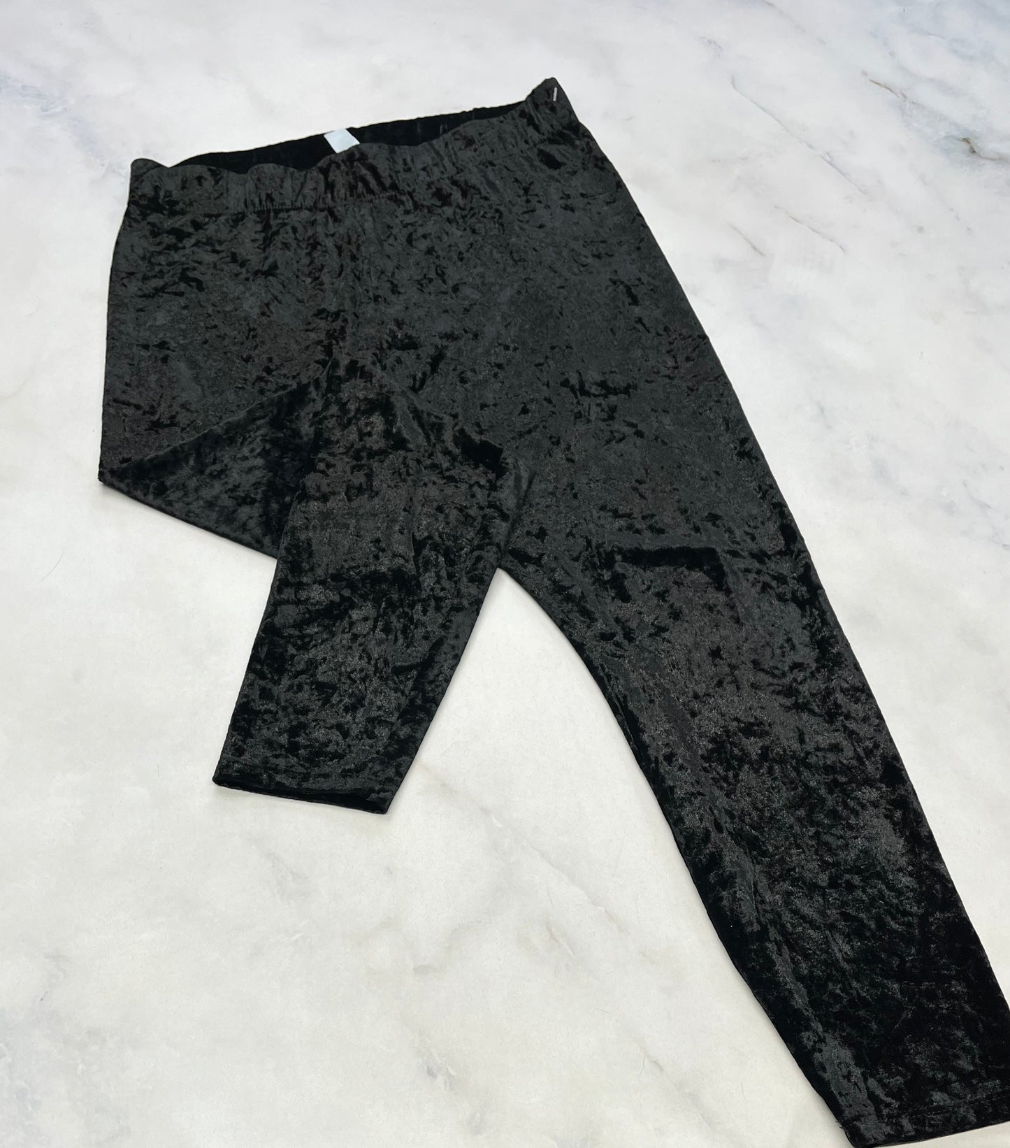 Skinny leg. En velour : Adit. Elle 14-16( + 14 ans XL) femme comme neuf !