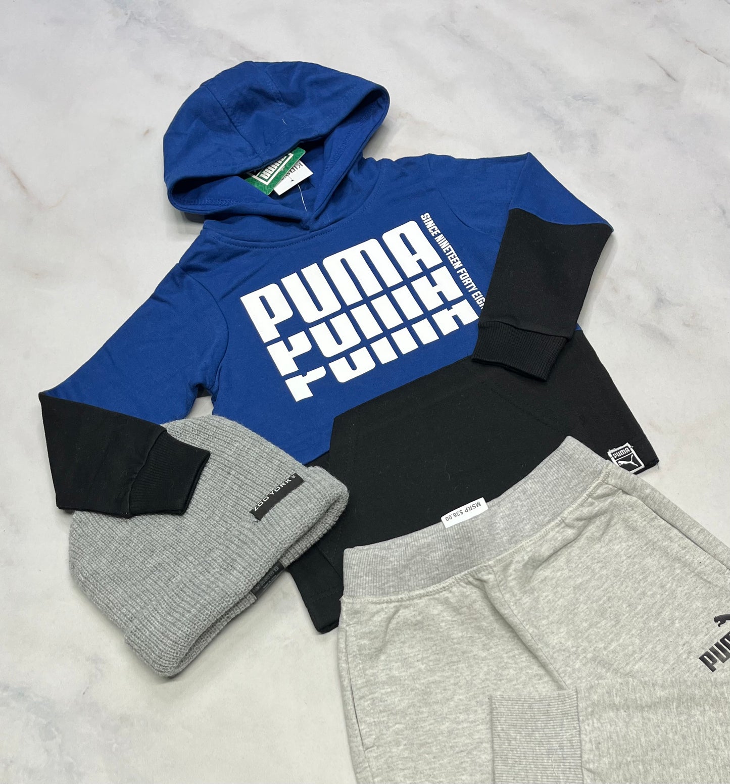 ❄️ Puma : cagoule en ouaté confo 3 ans garçon . Neuve .